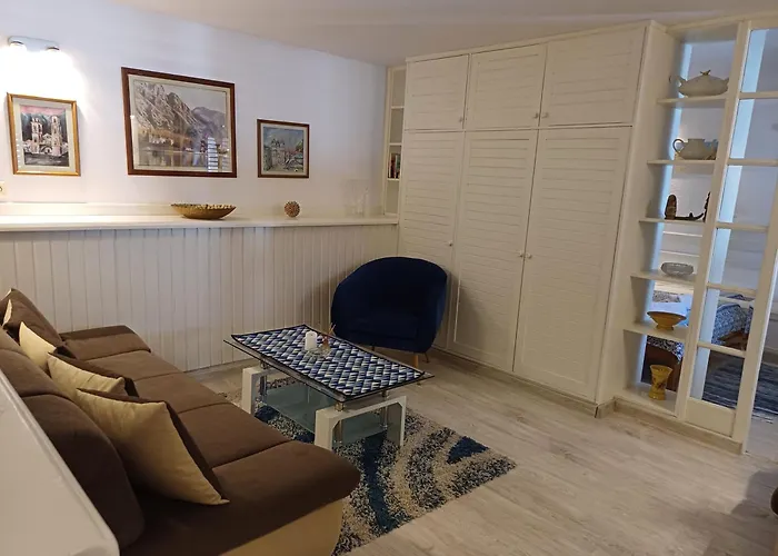 Kotor 3 Star Hotels near City Walls