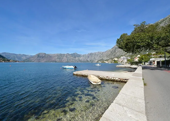 Kotor Hotels for Romantic Getaway near Crkva Rodenja Bogorodice