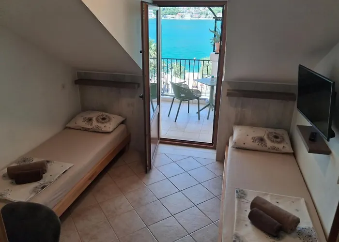 Kotor hotels near Maritime Museum of Montenegro