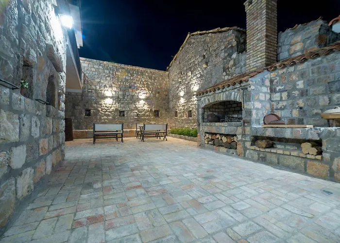 Kotor Villas with private pool